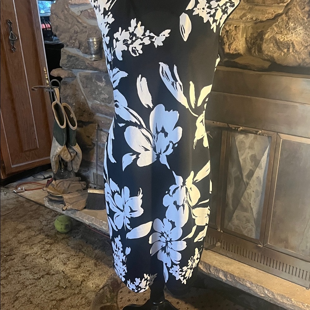 Connected Apparel Monochrome Floral Midi Dress